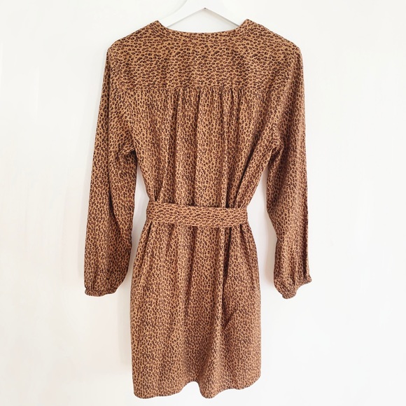 3/$25 GAP Leopard Print Dress - Size Medium - Picture 2 of 4